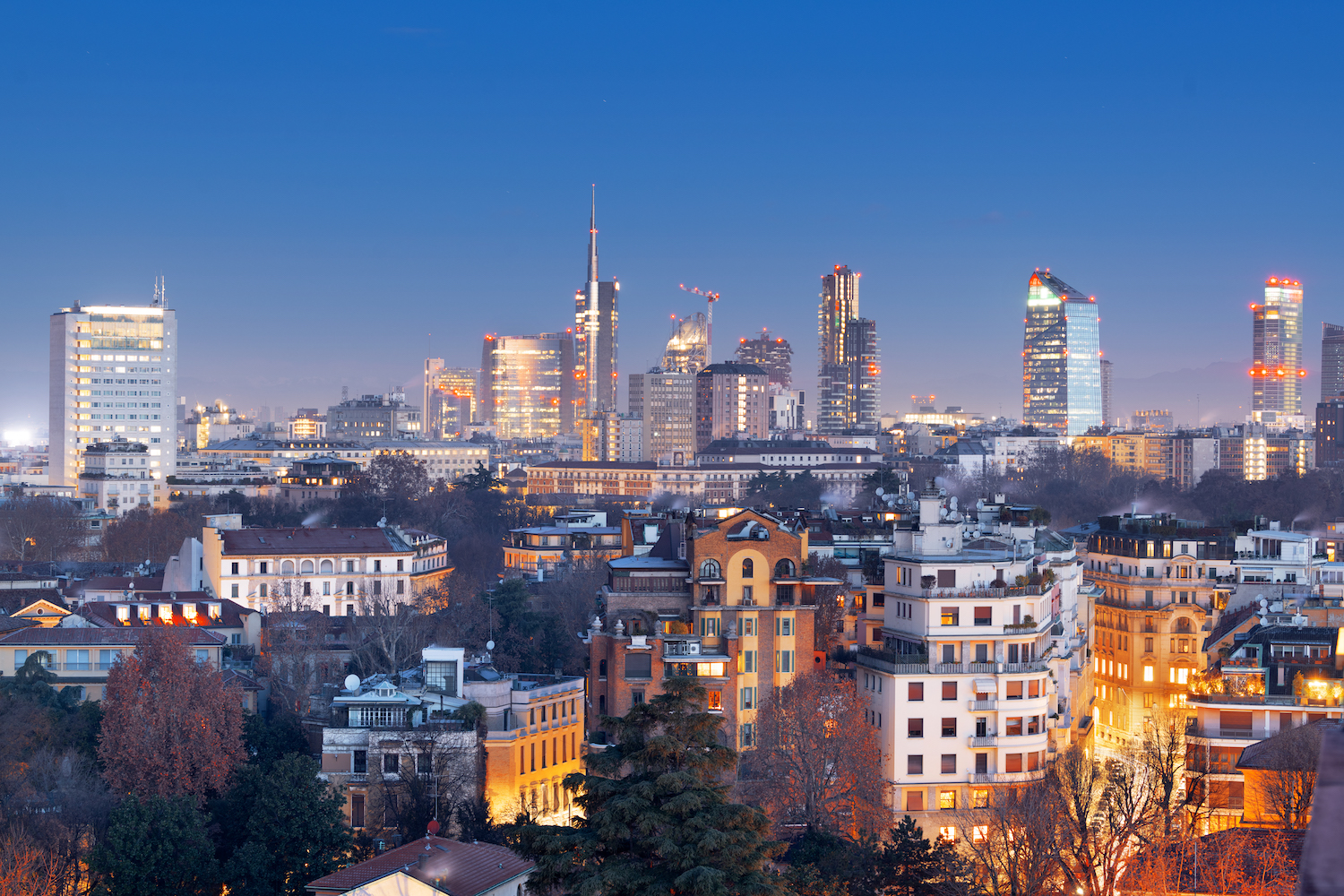 Siqual Milano, skyline Milano zona grattacieli business